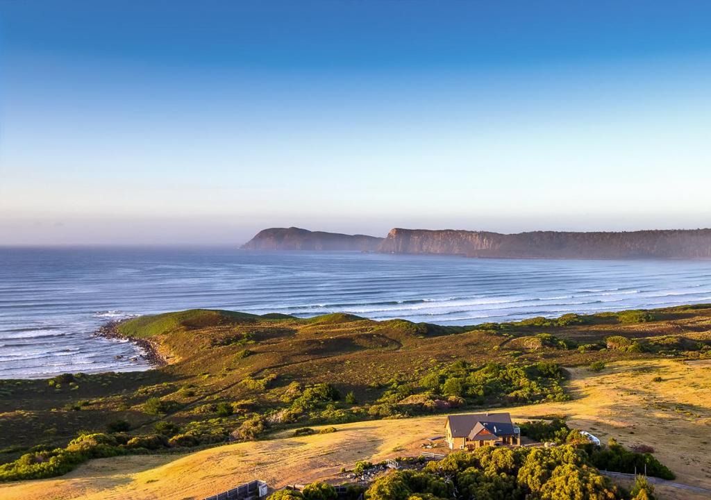South Bruny House | Cloudy Bay Villa