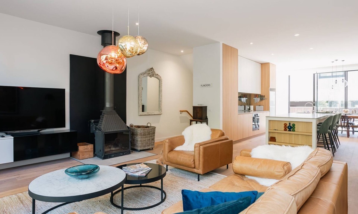 Flinders House | Coast & Cosy - Flinders Scandi Townhouse