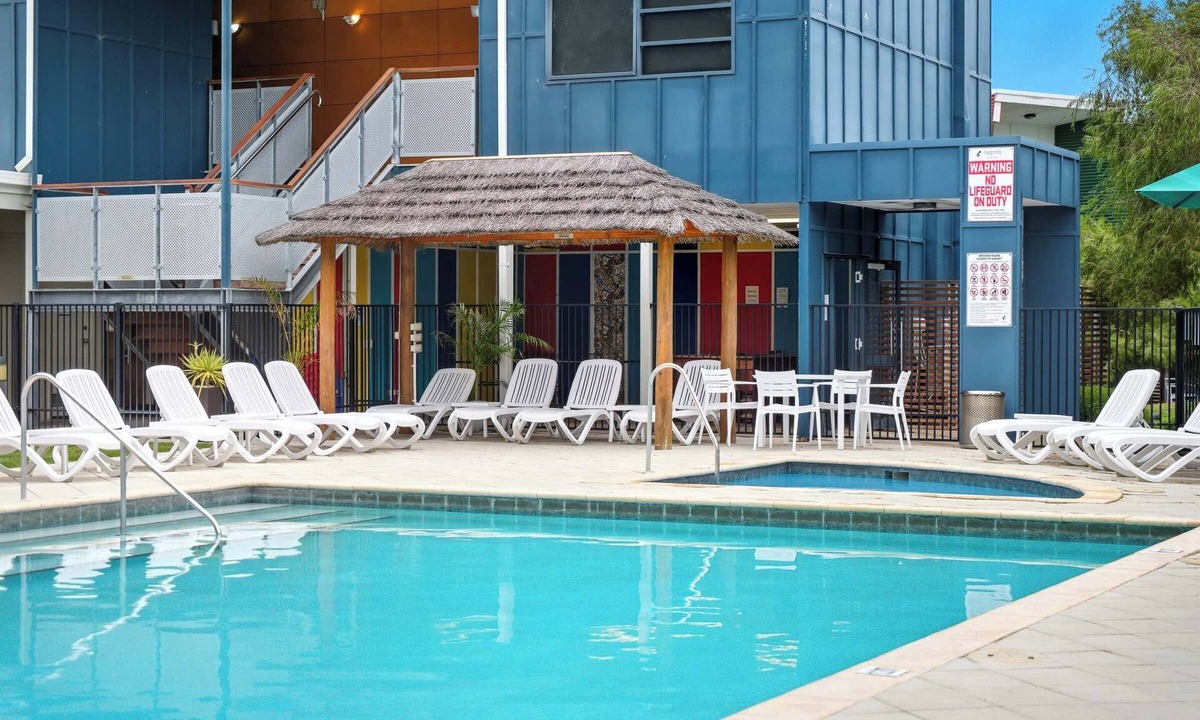Preston Beach Apartment | Coastal Calm Footprints Preston Beach Stay