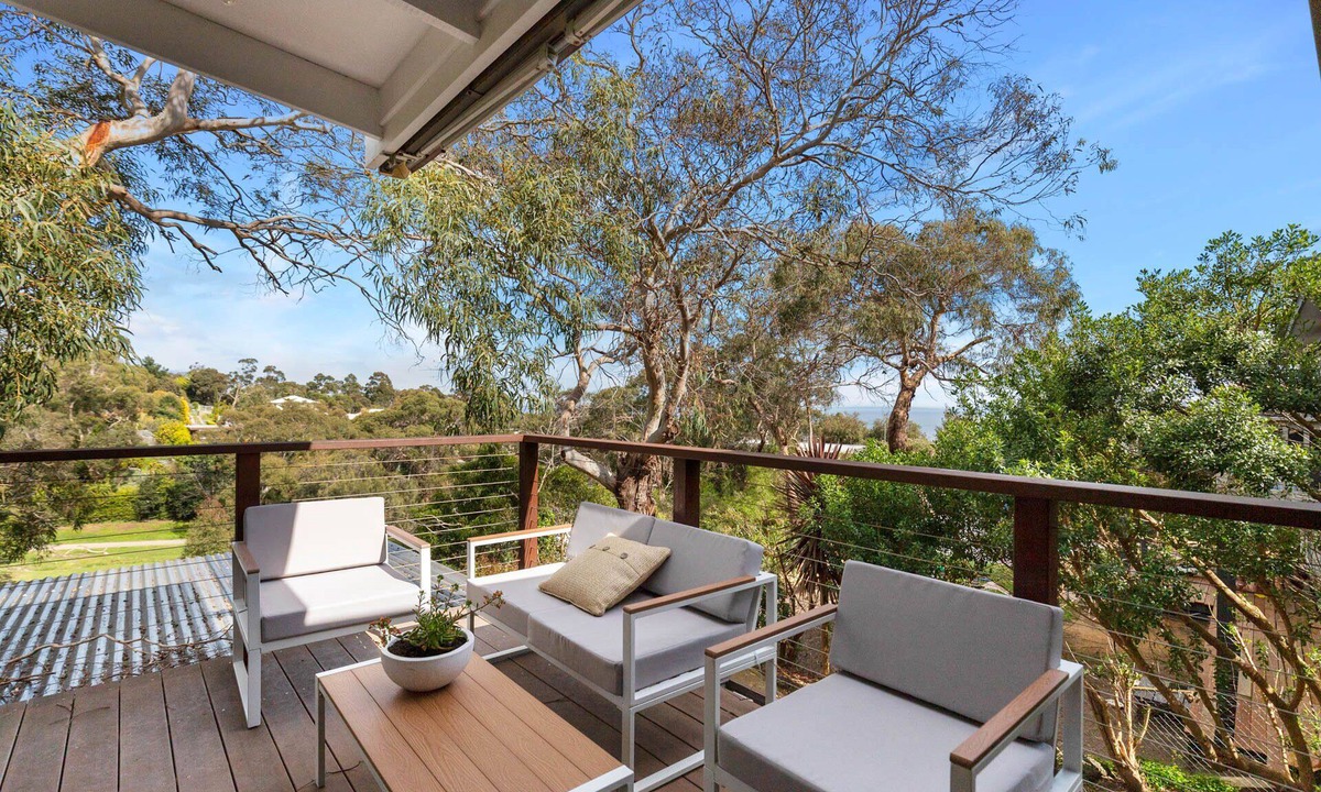 McCrae House | Coastal Hideaway McCrae - Stay 3 Pay 2 Special, for stays up until 1st Sep 2026