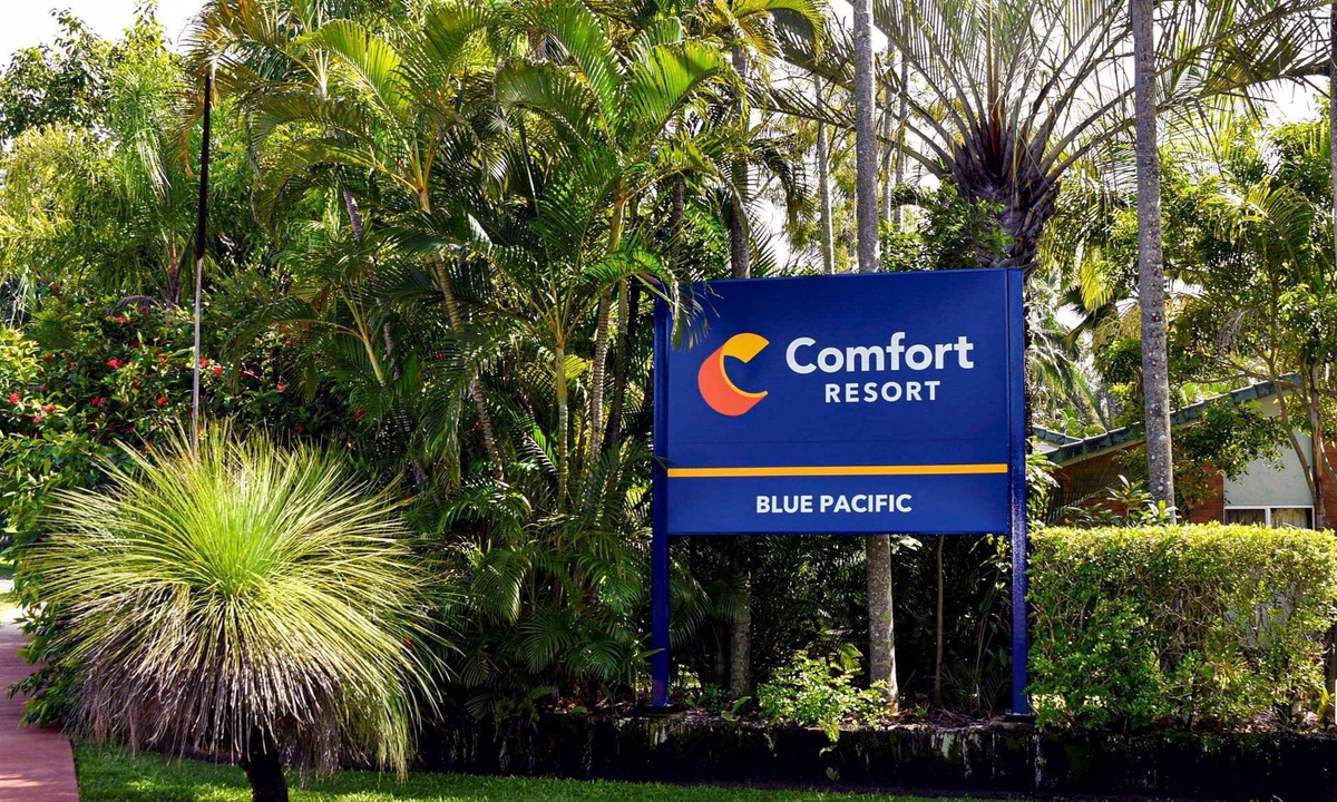 Blacks Beach Hotel | Comfort Resort Blue Pacific