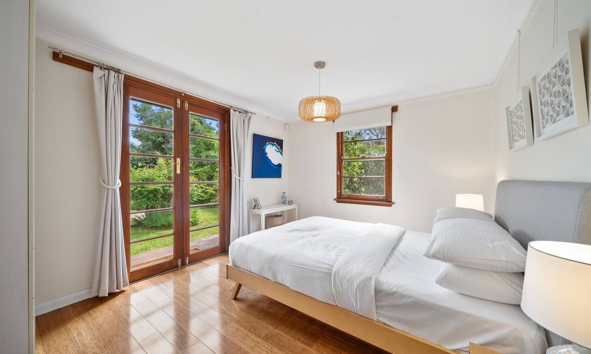 Narrabundah Apartment | Comfortable 3-Bed Haven Near Canberra Attractions