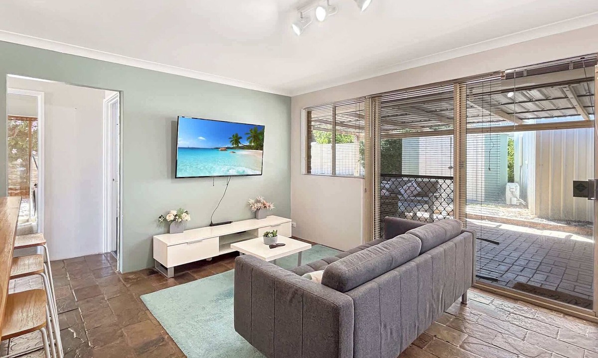 Marangaroo House | Comfortable 3-Bed Home in Marangaroo