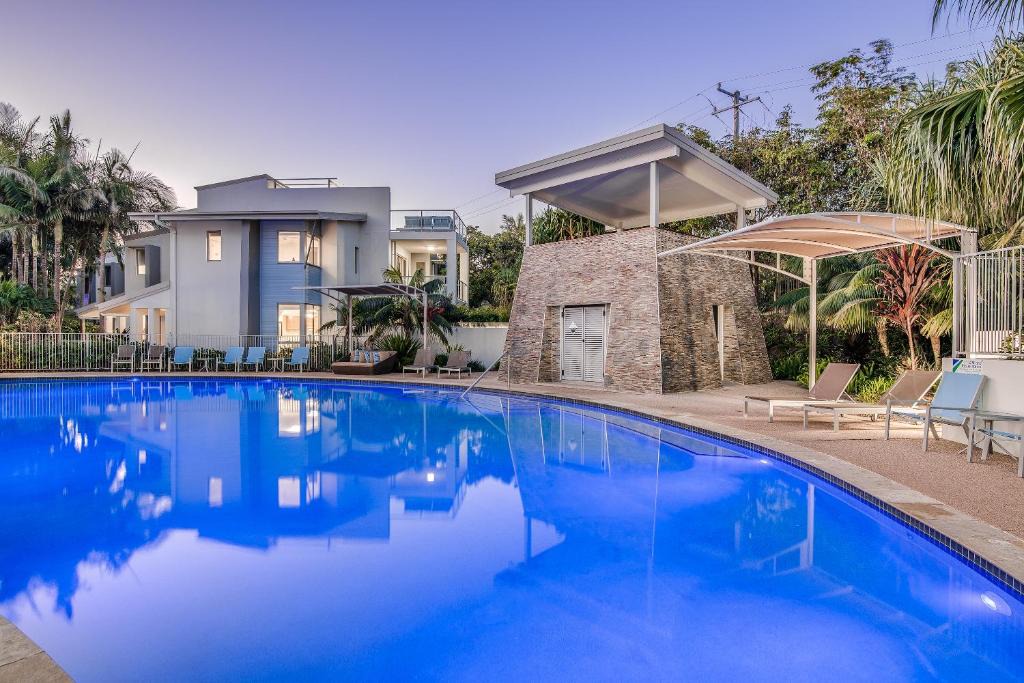 Coolum Beach Apartment | Coolum At The Beach