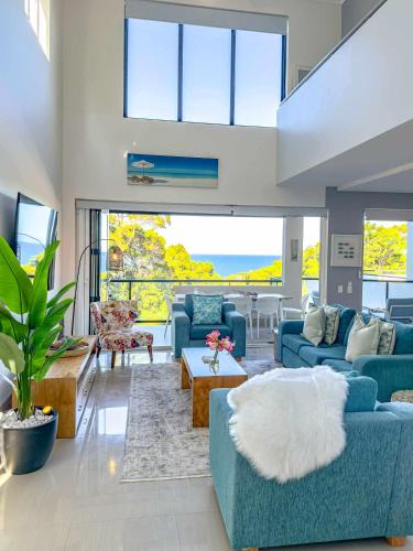 Coolum Beach Villa | Coolum Beachfront Luxury for Family and Friends