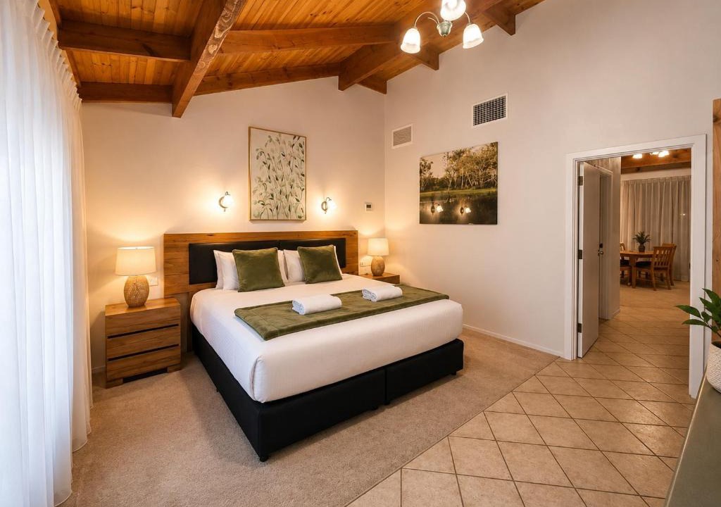 Comaum Hotel | Coonawarra Place Motor Inn