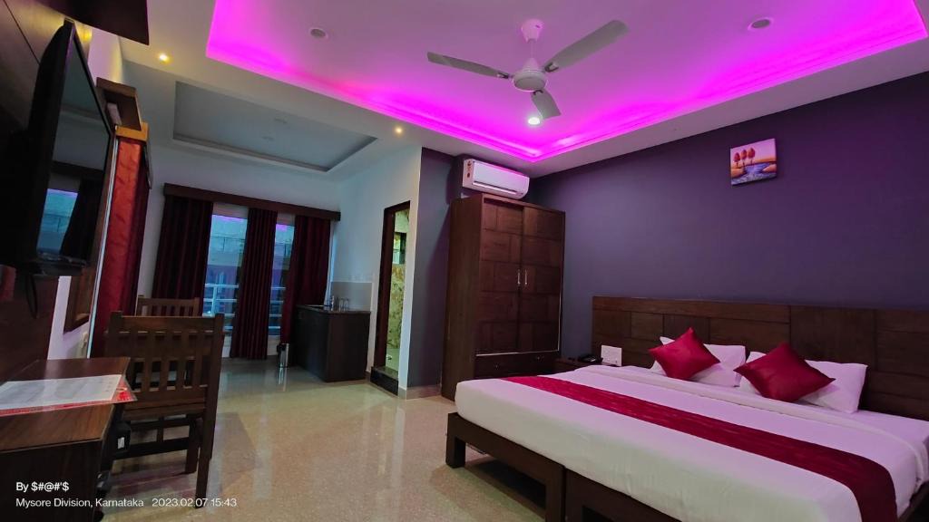 Mahadevpet Hotel | Coorg ASHOK PALACE