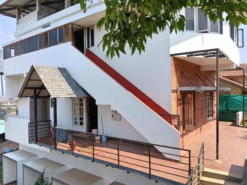 Stuart Hill Apartment | Coorg rest house