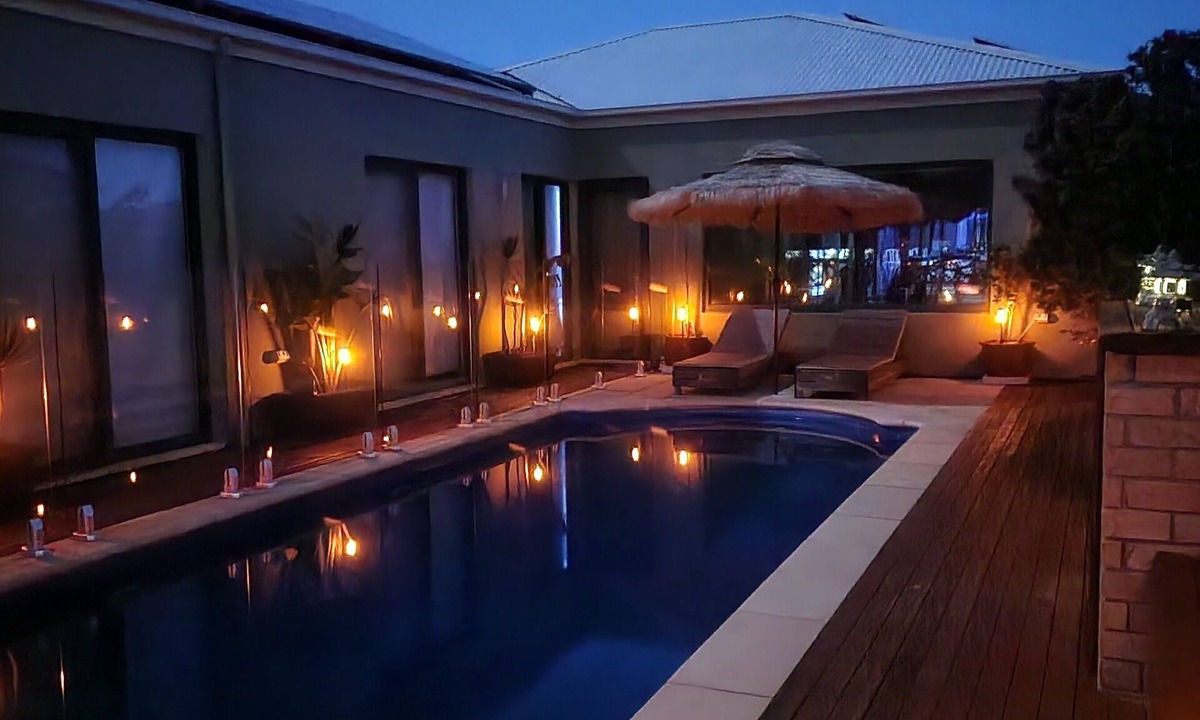Nangkita Bed & Breakfast | COORONG GateAway POOL + SPA + SAUNA +