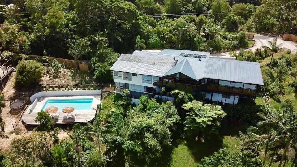 Byron Bay Villa | Coral villa