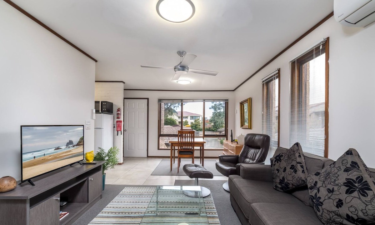 Braddon Apartment | Cosy 1-Bed Unit Near the Heart of Canberra