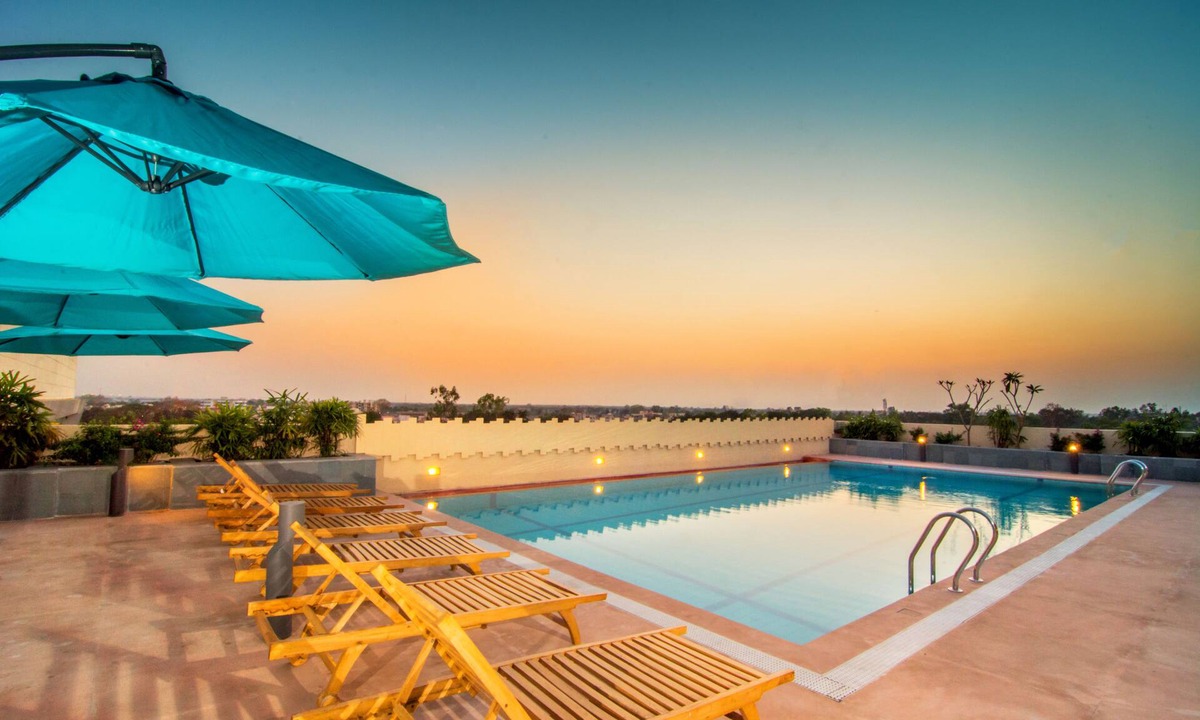 Bilaspur Hotel | Courtyard by Marriott Bilaspur