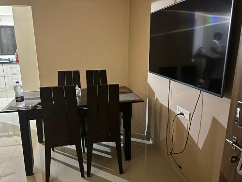 Vadodara Apartment | Cozy and quiet