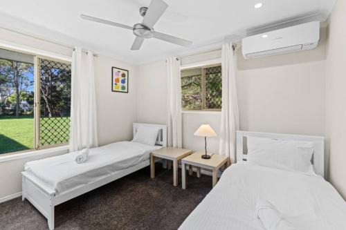 Capalaba House | Cozy and Spacious 2-Bedroom Retreat Capalaba