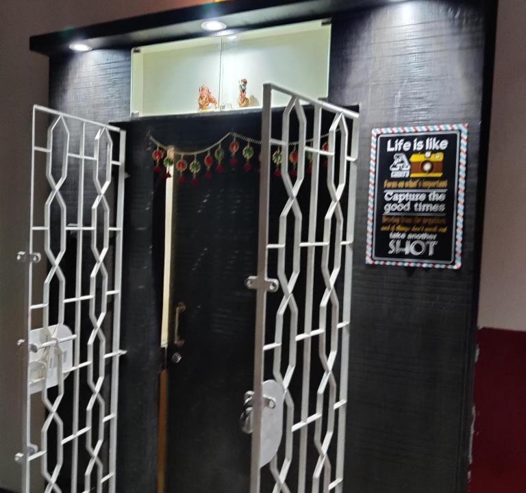 Park Street Apartment | Cozy entire flat in park street kolkata