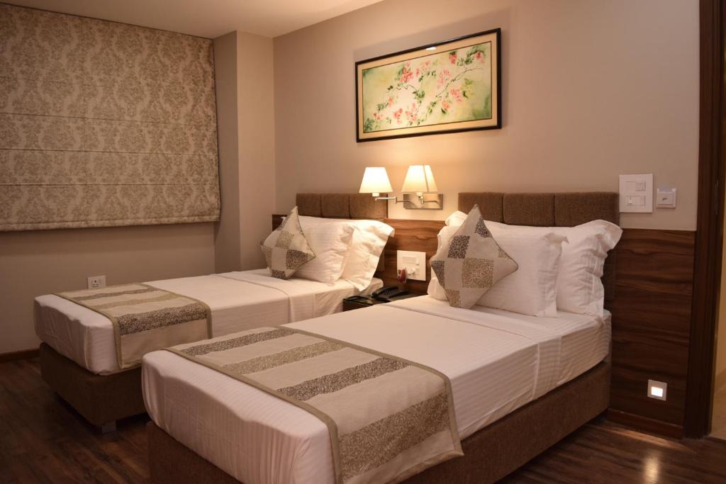 Varanasi Hotel | De Bougain Villa
