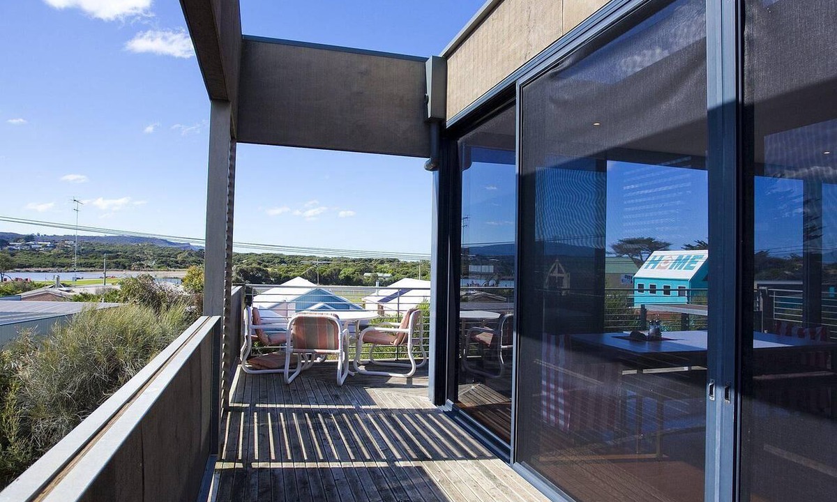 Anglesea Apartment | Debonair 1 - At Anglesea