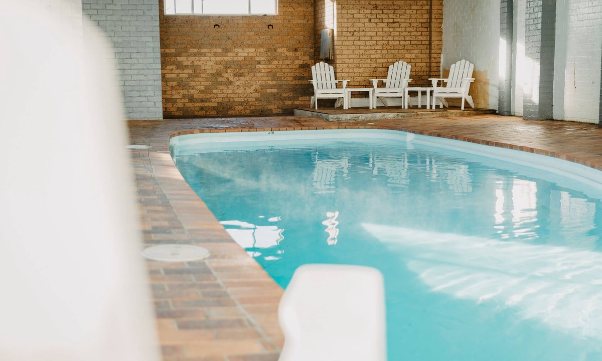 Armidale Hotel | Deer Park Motor Inn