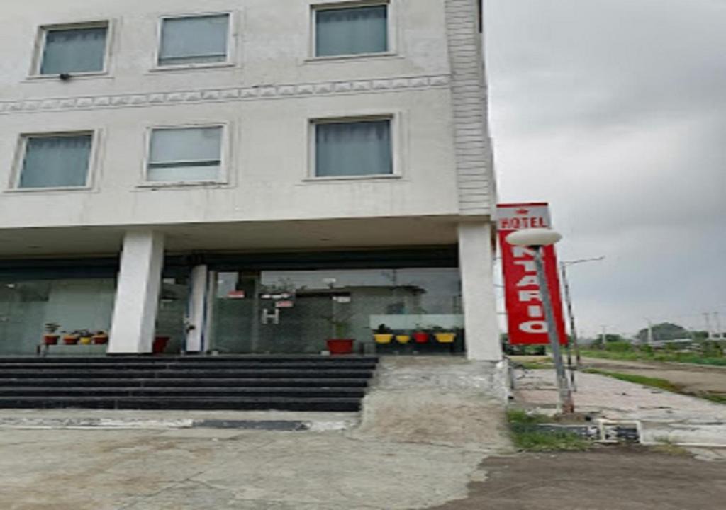 Patiala Hotel | Del-430