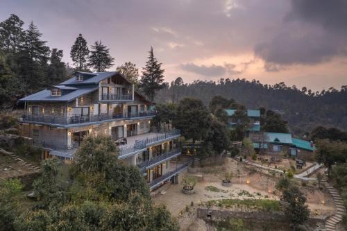 Kaul Hotel | Dharohar Retreat, Mukteshwar