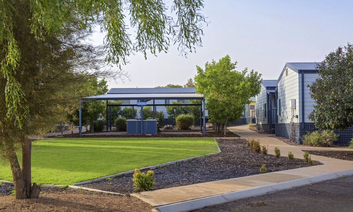 Roxby Downs House | Discovery Parks - Roxby Downs