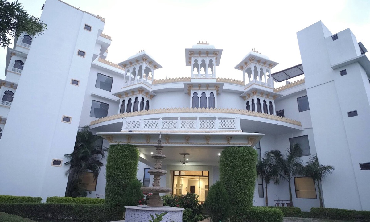 Udaipur Hotel | Dreams Resort Udaipur