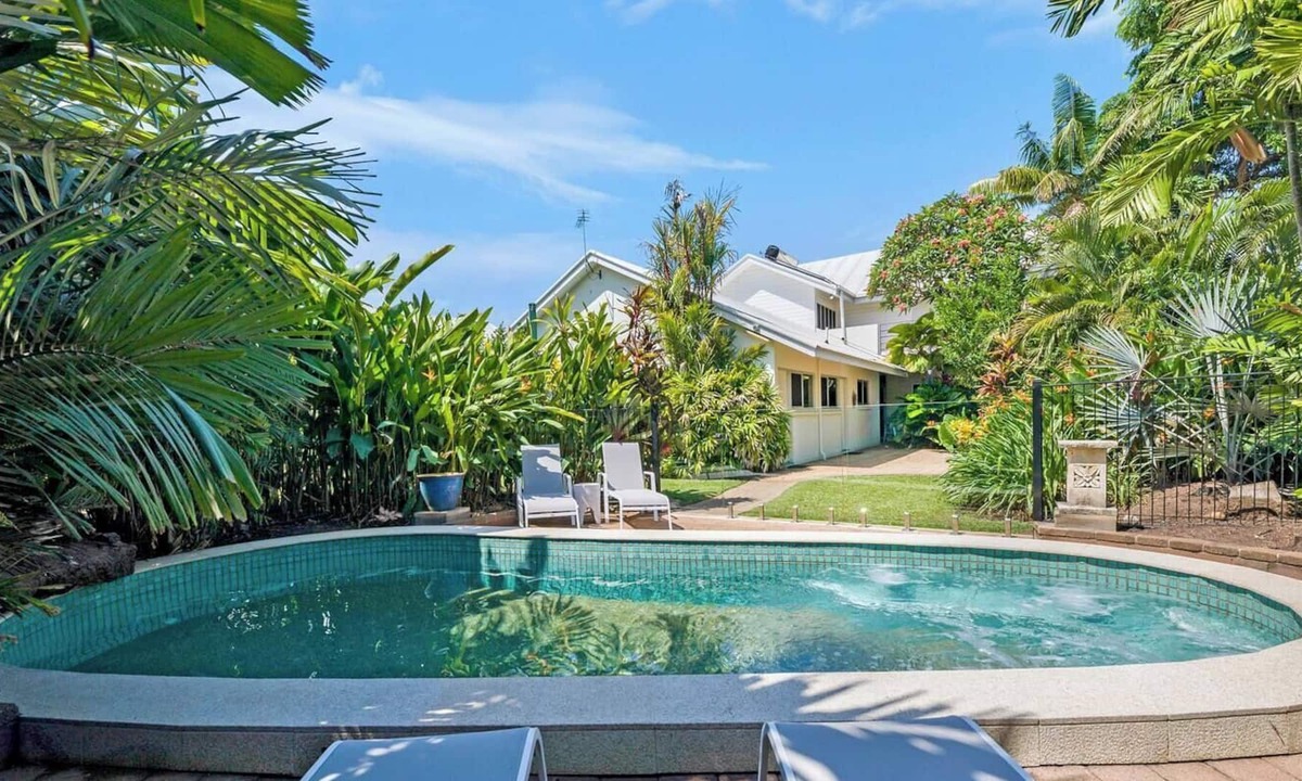 Nightcliff House | DRIFT Seaview Serenity at Luxe Poolside Villa