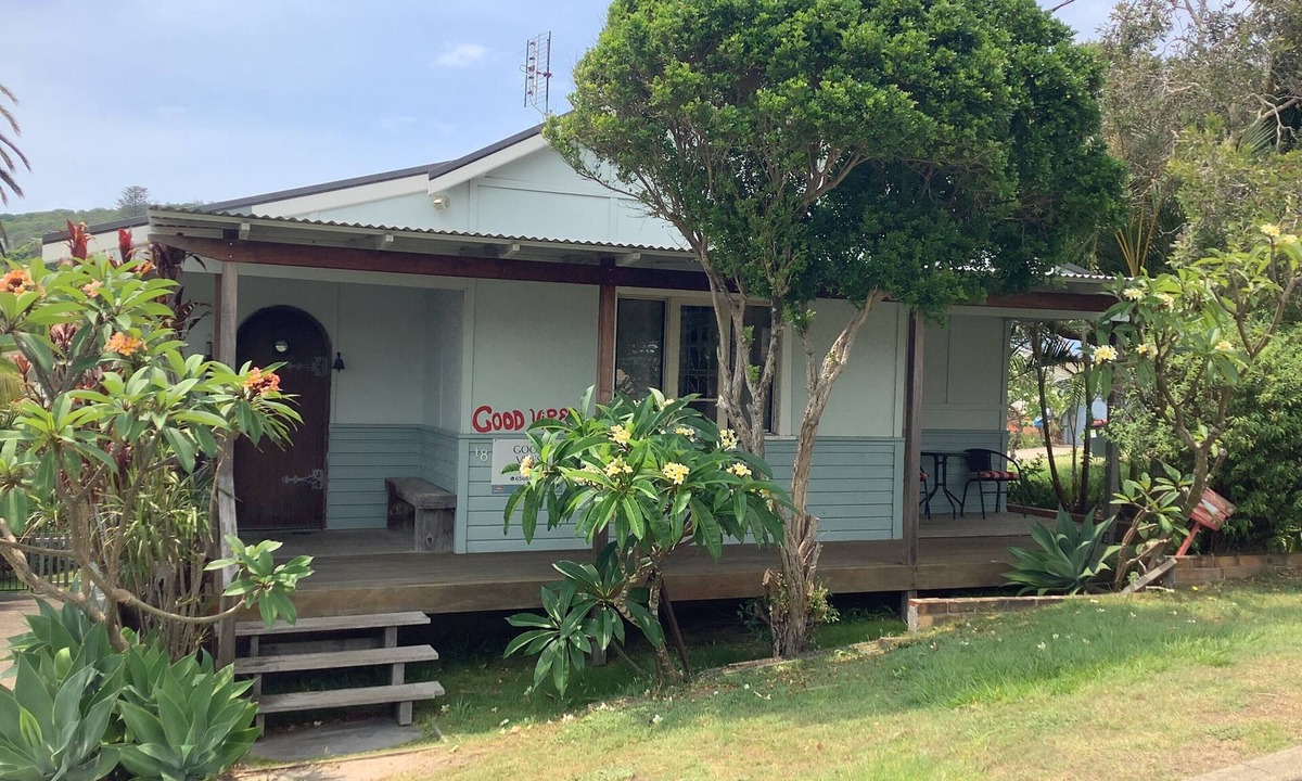 Crescent Head House | EASY WALK TO THE BEACH