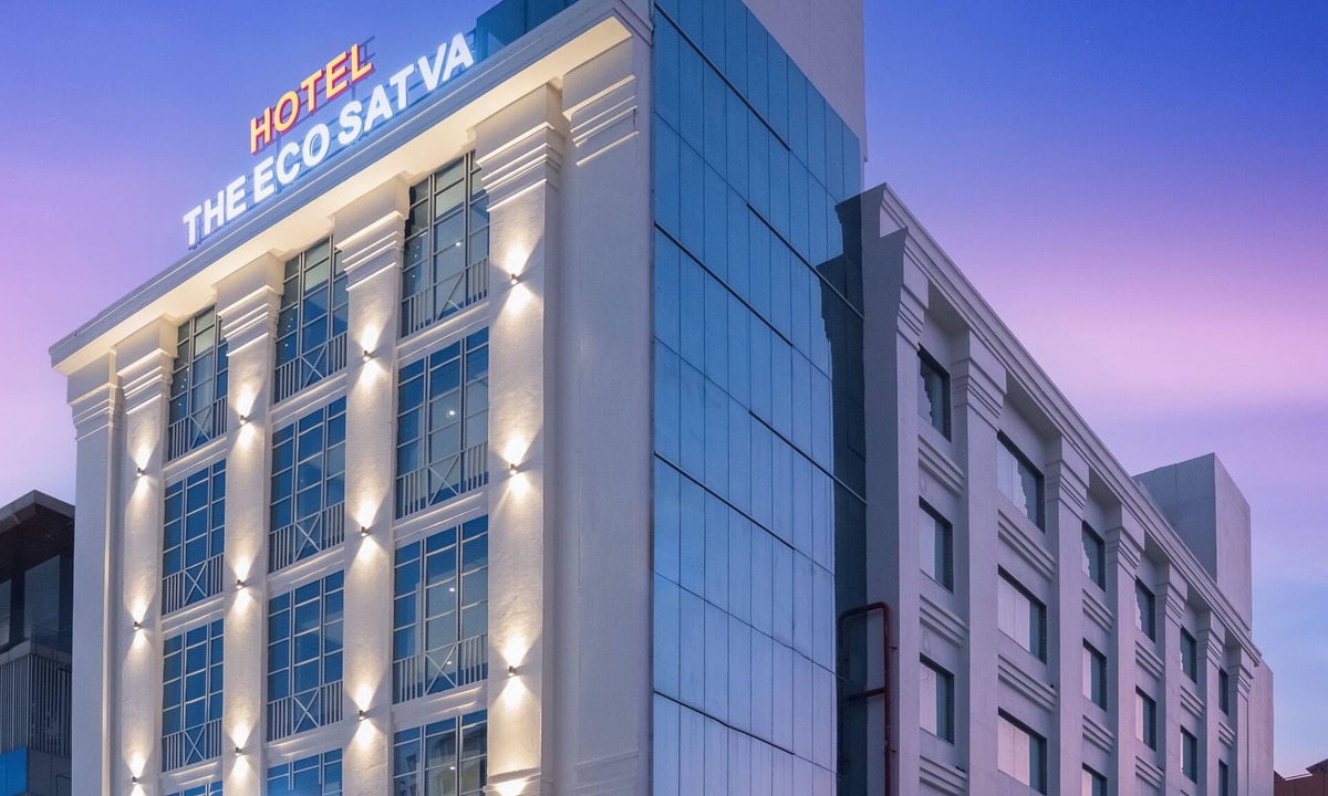 Savli Hotel | Eco Satva Vadodara (Kitchen with no-onion no-garlic)
