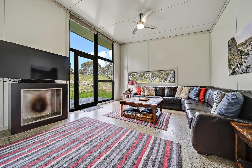 Crackenback House | Ecocrackenback Luxe Chalet 19