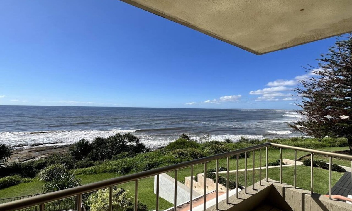 Caloundra Apartment | Edgecliffe 3 Kings Beach Unit With Ocean Views
