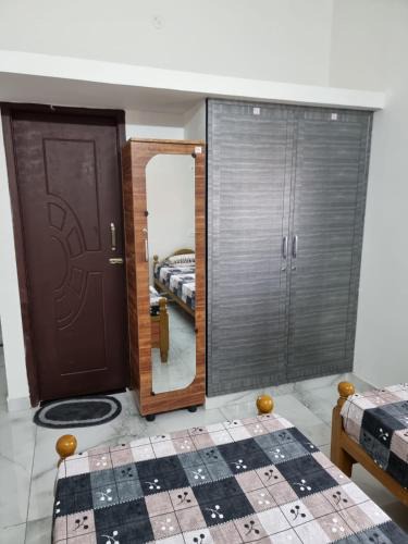 Chennai Hostel | ELCI Residence PG luxury womens hostel Tambaram