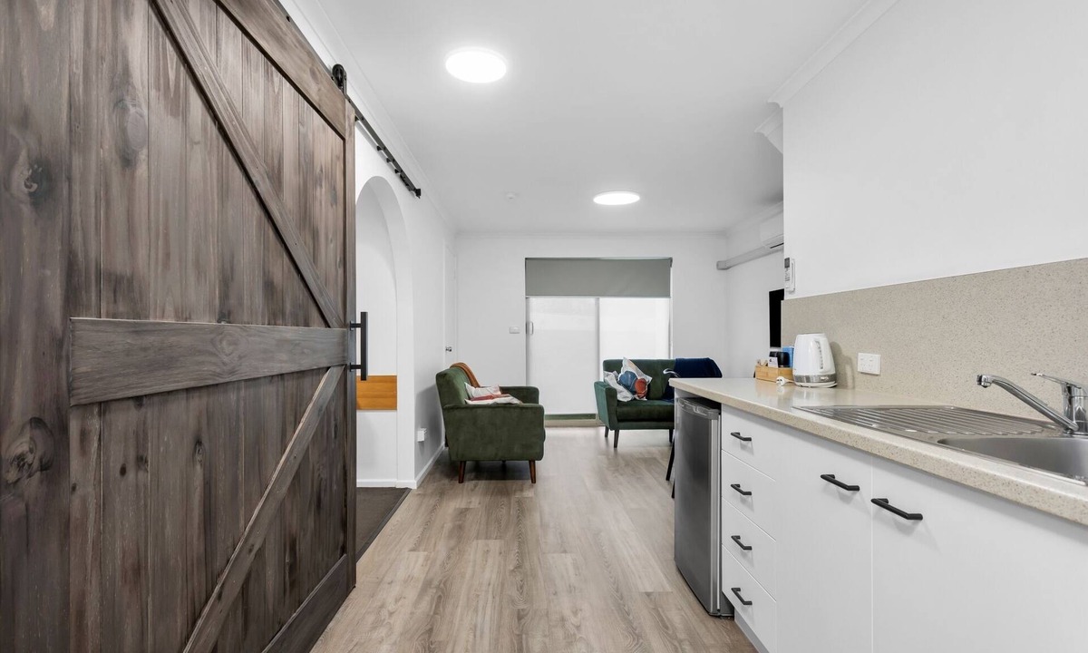 Launceston CBD Hotel | Elphin Motel & Serviced Apartments