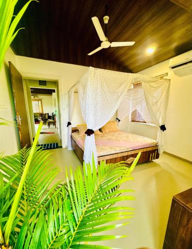 Mhow Hotel | Elure Cafe and Stays