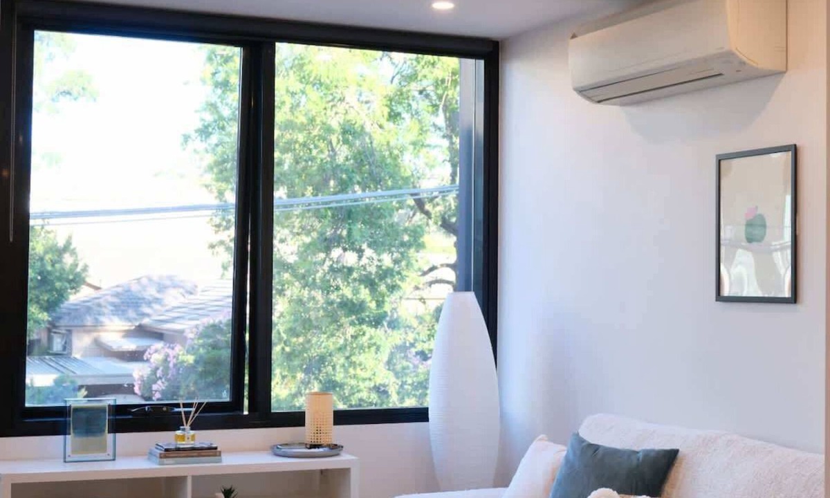 Balwyn Apartment | Executive Stay Quiet 2B2B Study Tram at Door