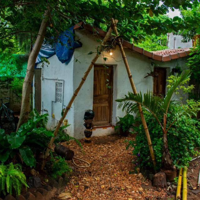 Kuilapalayam House | Exotic Garden Homestay