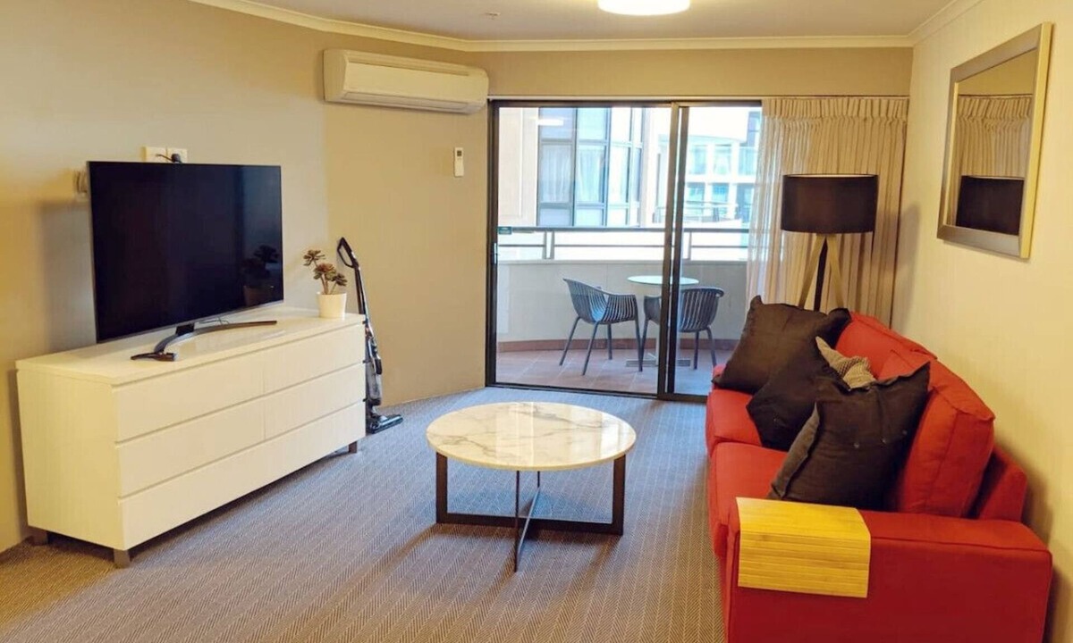 Canberra City Centre Apartment | Exquisite Apartment at City`s Doorstep