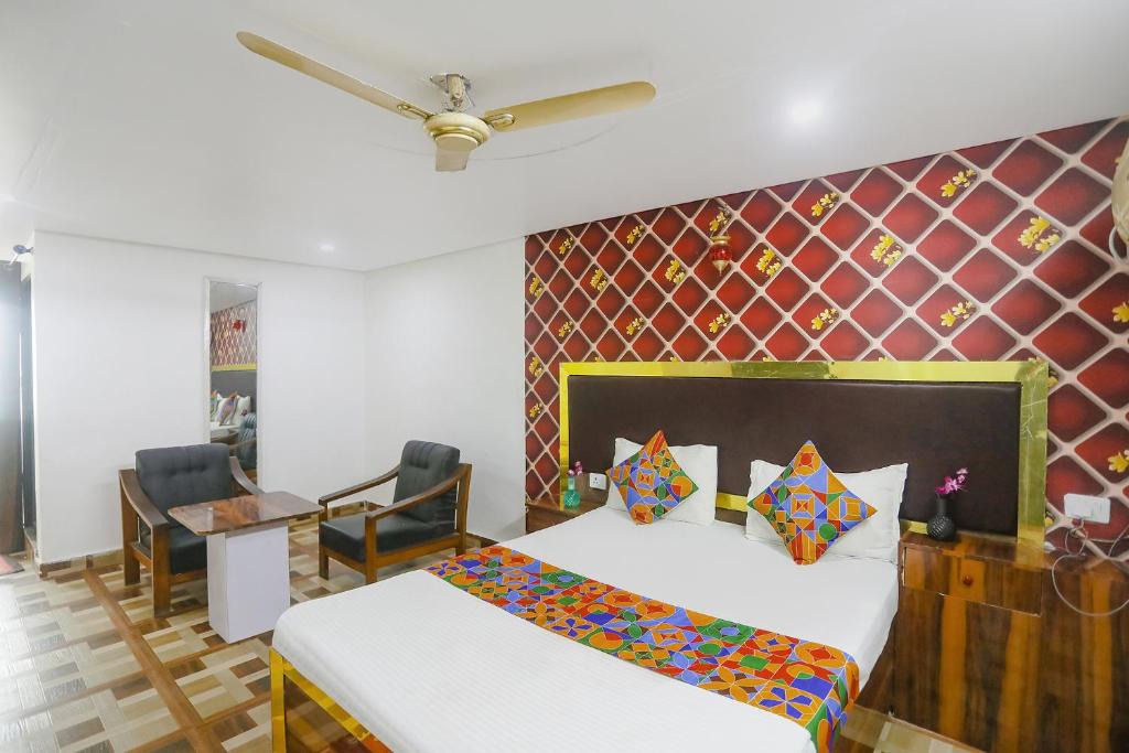 Patna Hotel | FabExpress Umbrella