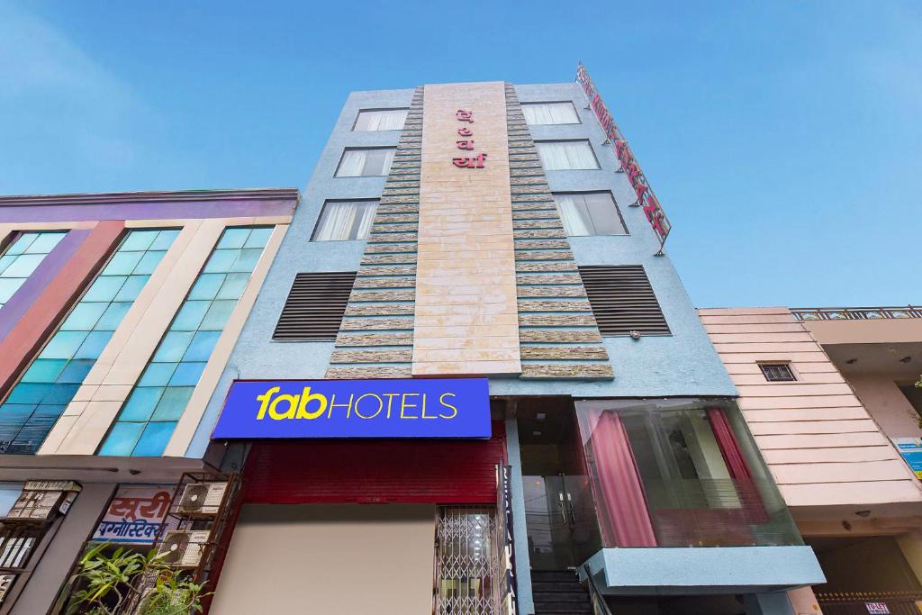 Kota Hotel | FabHotel Aishwarya