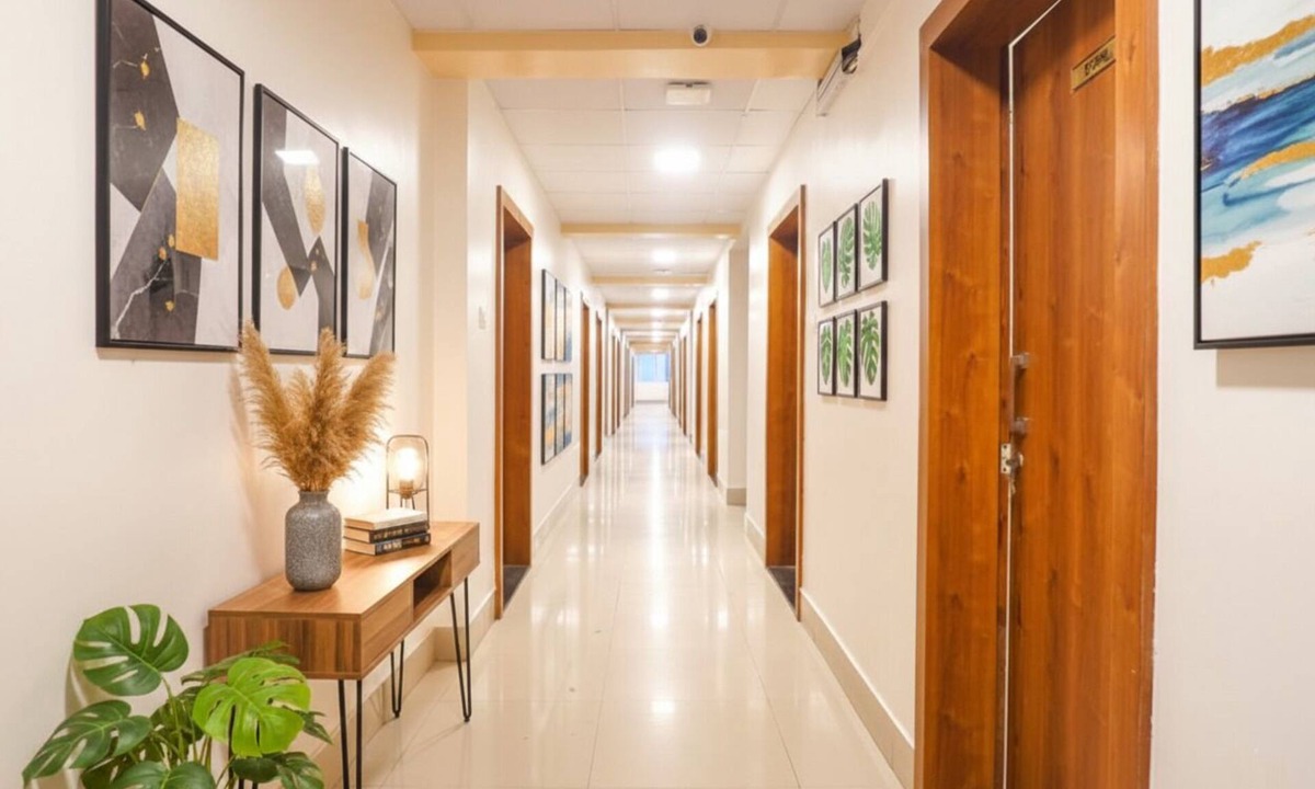 Pune Hotel | FabHotel Embassy