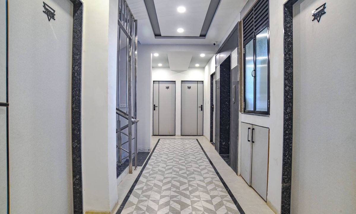 Indore Hotel | FabHotel Grand Blue