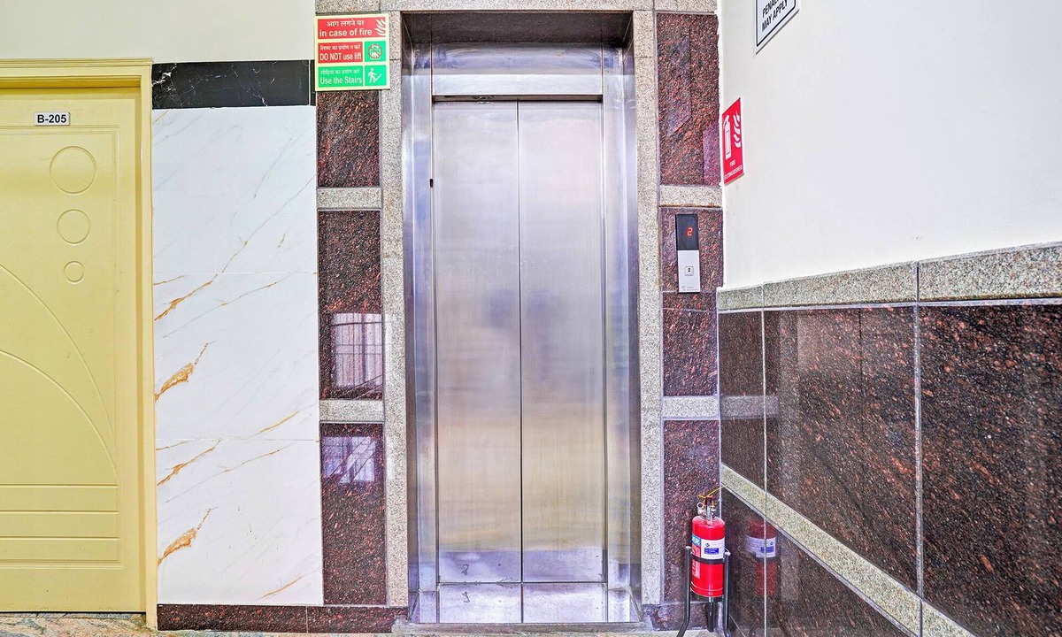 Shivaji Nagar Hotel | Fabhotel Platinum