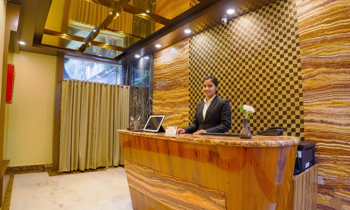 Ballygunge Hotel | FabHotel Quest