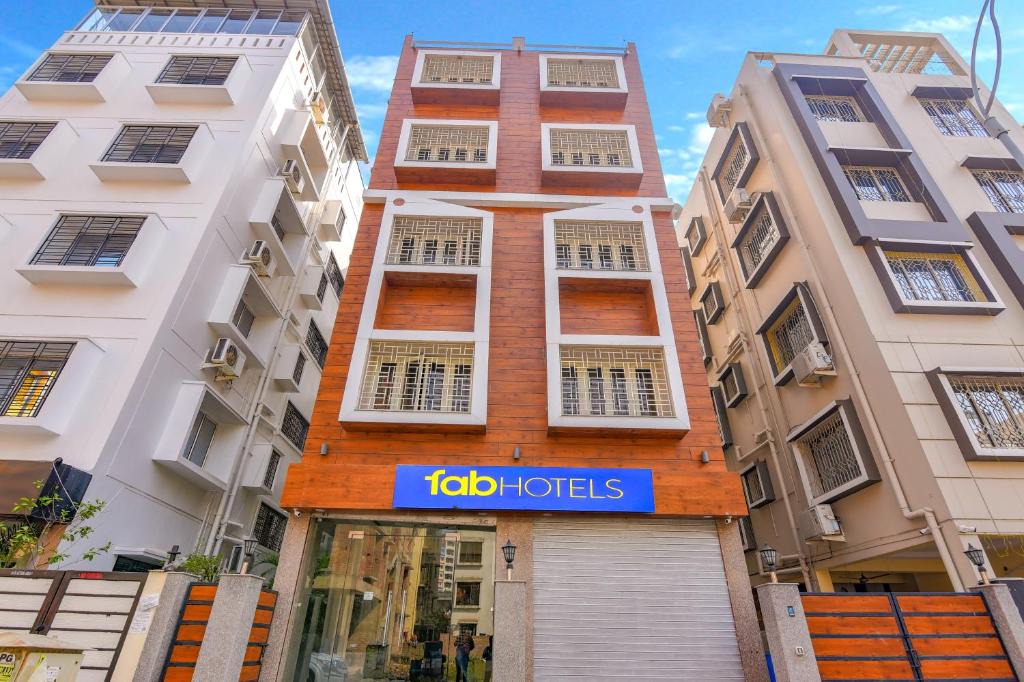 New Town Hotel | FabHotel Restin