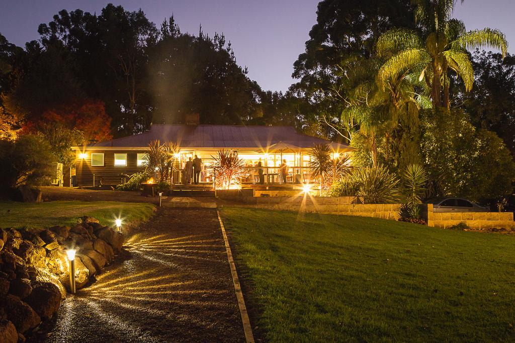 Pemberton Hotel | Forest Lodge Resort