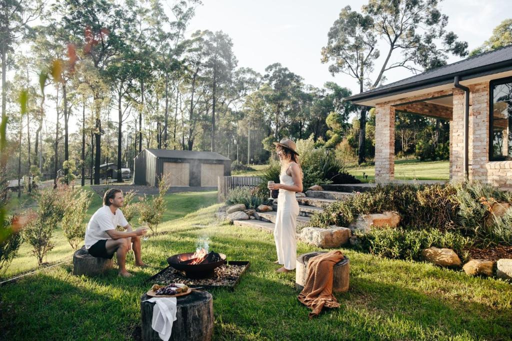 Little Forest House | Forever Sunday - Plunge Pool, Woodfire pizza oven, Outdoor firepit