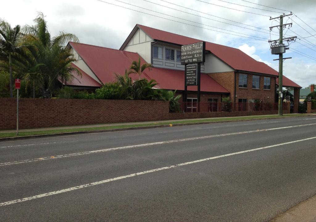 Singleton Hotel | Francis Phillip Motor Inn and The Lodge