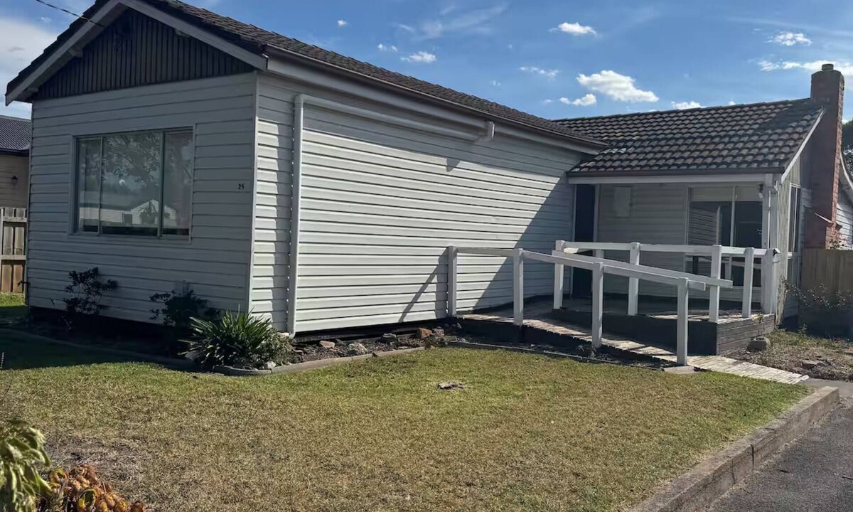 Traralgon House | Fully renovated peaceful home.