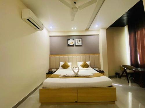 Sangrur Hotel | Fun square