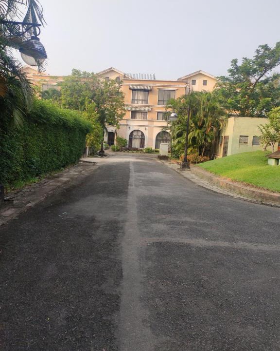 Raichak Villa | Ganges house